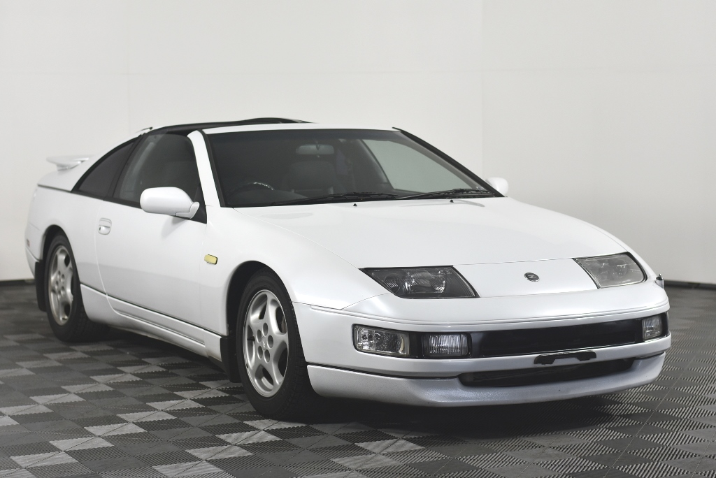 Designer Diamond Cut Stainless Steel Ring - US Size 6 (Yellow)