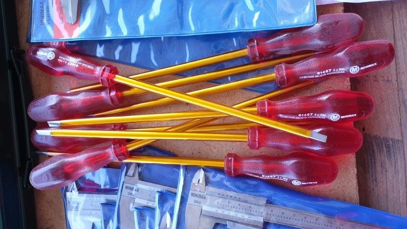 Stainless Steel Initial 'N' Bracelet with Simulated Diamonds - Yellow