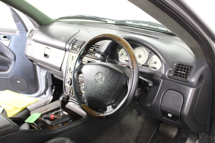 HP 14-an025AU Laptop AMD E2-7100 APU 4GBRAM/64GB