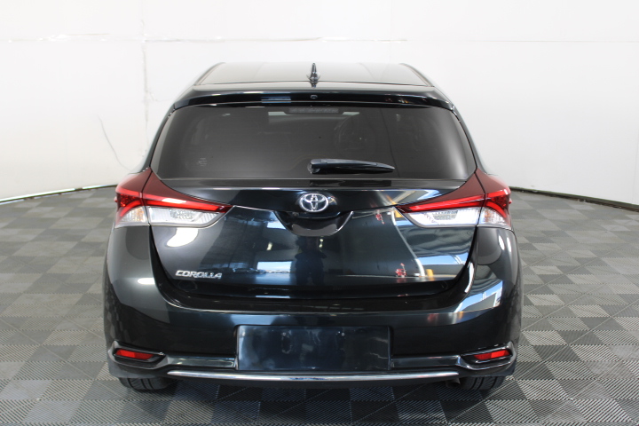 WOMEN’S SOCKS BUNDLE: Dickies Dri-Tech Crew Socks (6 Pairs, Black Marl) + C