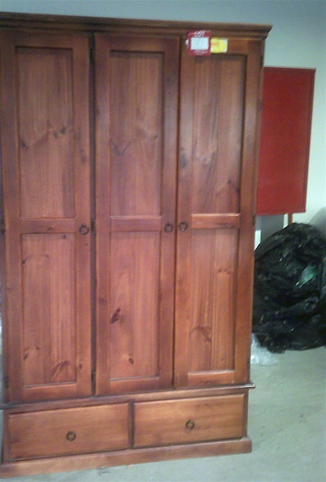 9K YELLOW GOLD 0.50ct F VS MULTI SHAPE LAB DIAMOND RING