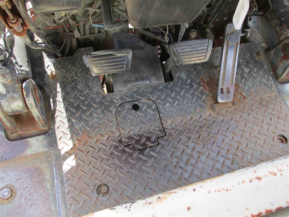 2 x Silver Love Heart Best friend Bracelets