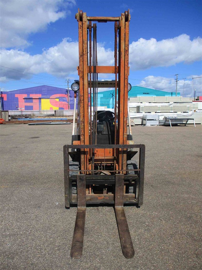 Designer Simulated Diamond Green Square Teardrop Earrings in Silver