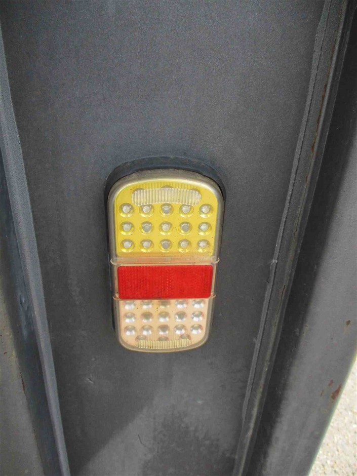 Designer Stainless Steel Eternity Circle Necklace in Silver