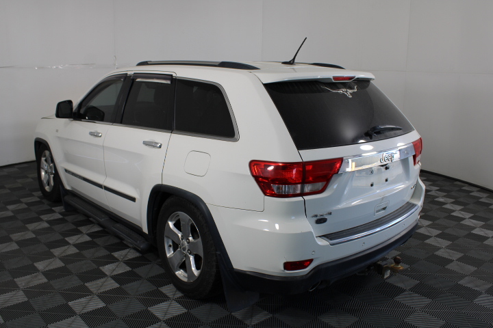 Bauhaus Inspired ARCHITECTURE Canvas Print