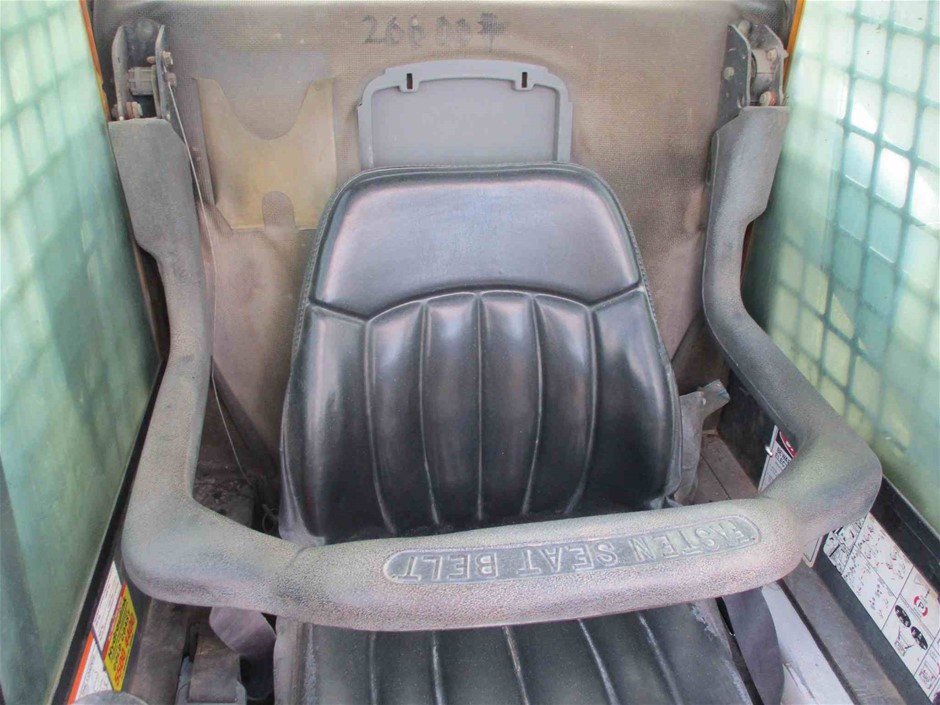 <p>Box of 1Lt Hardwax Oil Tins, Assorted Colours</p>