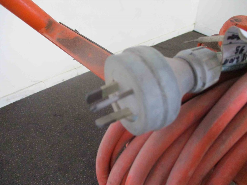 LOGITECH Combo Touch iPad Air 11-inch (M2 & M3), iPad Air (5th gen - 2022)