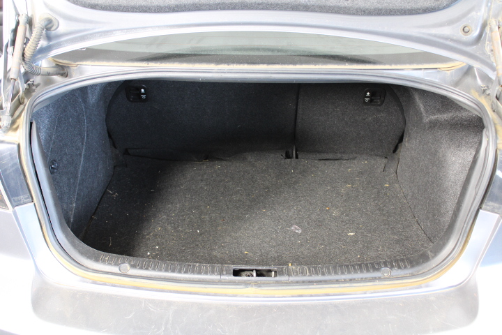 5 Carat round 5 white diamond each CVD Uncertified