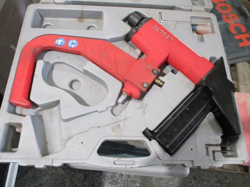 NEW!! LIMITED 2024 BLUEY DOLLARBUCK & BINGO $1 DOLLAR UNC Coin 2 CARD SET