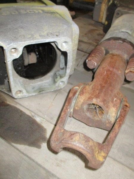 2015 Toyota Hilux 4x4 SR GUN126R Turbo Diesel Automatic Crew Cab Chassis