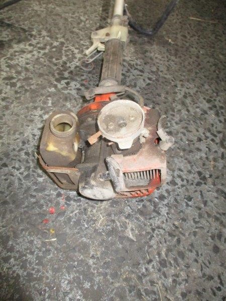 Duchesse De Paris Brut Blanc De Blancs NV (6x 750mL), France.