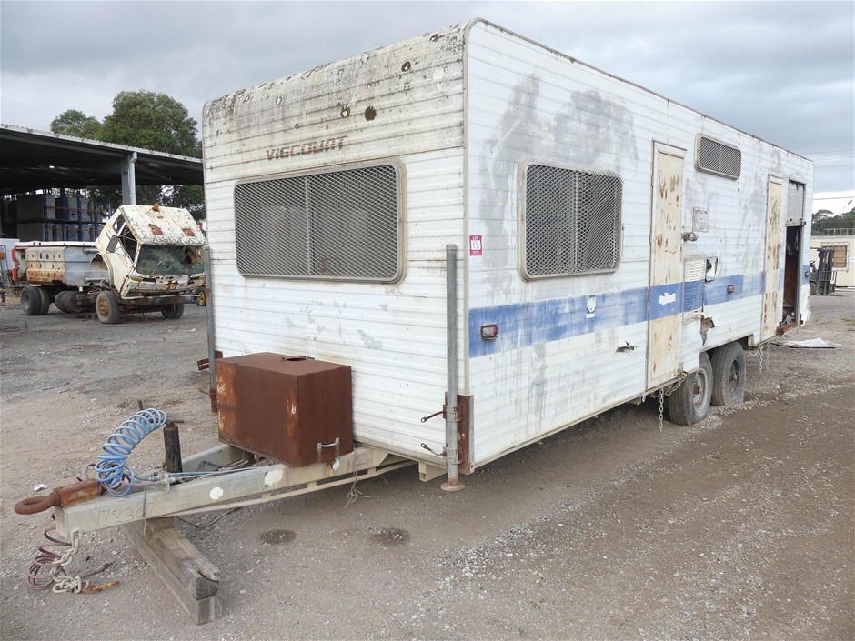 9K WHITE GOLD 1.00ct F VS LAB DIAMOND RADIANT TRILOGY RING