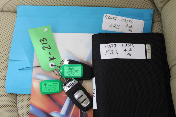 1990 Australia - 5 Dollar Coin - ANZAC Queen Elizabeth II-UNC