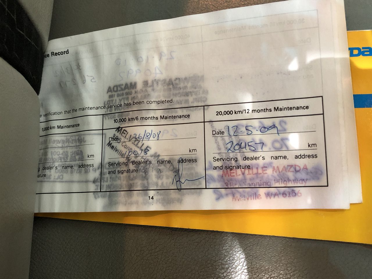 Replica Royal Ring - 16 Simulated Diamonds - US Size 8