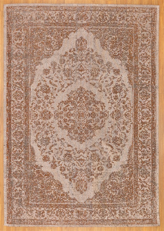 <p>Chain Wire Mesh Fencing</p>