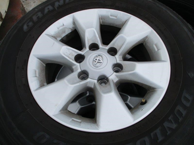 Global Trade Unit 1g(Approx) 999 Pure Silver Coin with Certificate, Invest