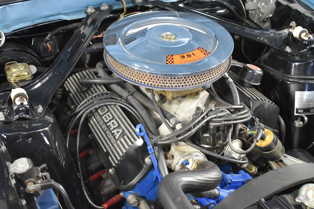 APPLE MacBook Air (A 1466) (EMC 2925) Laptop i5-5250U 8GBRAM 256GB Silver