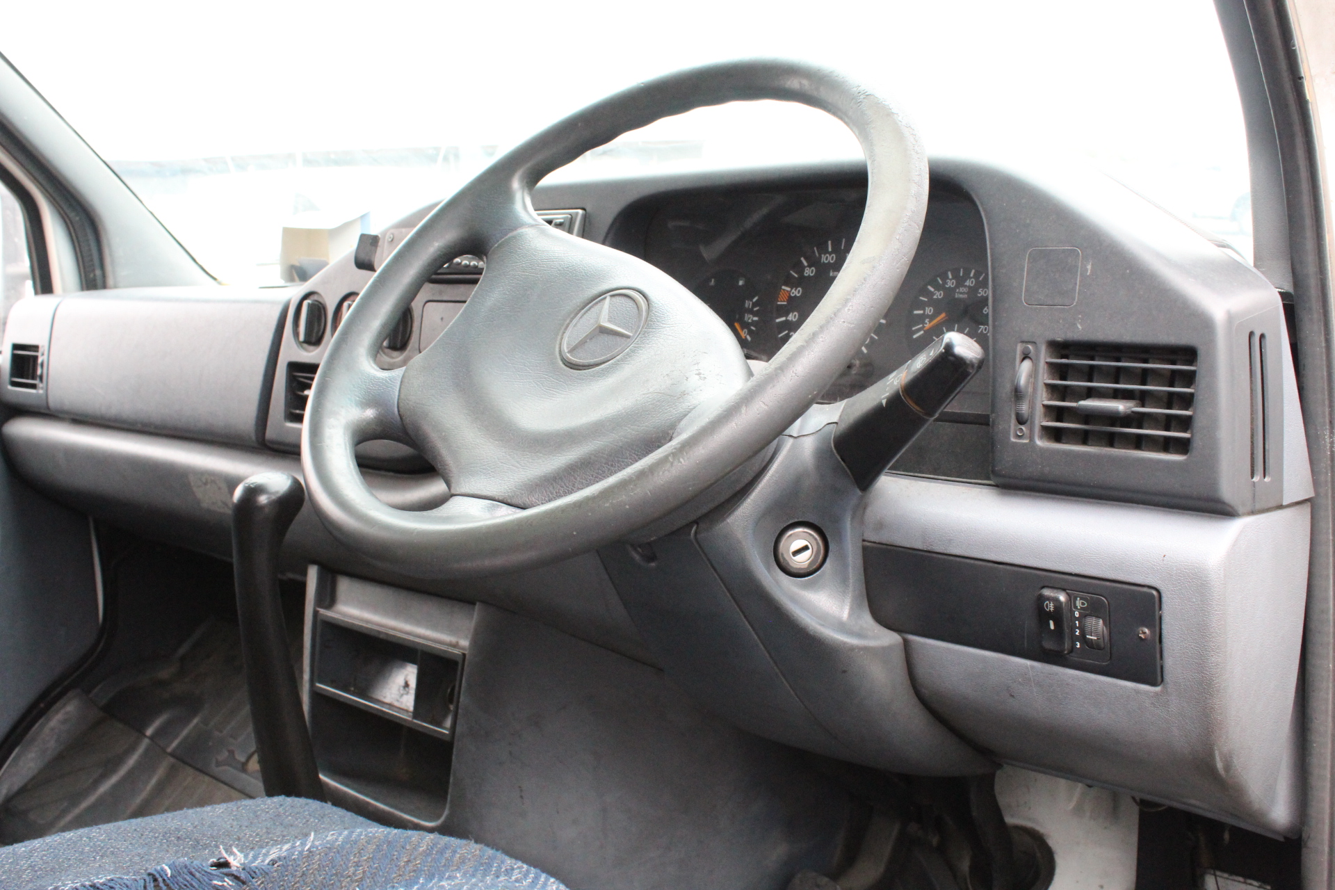 5 Carat round 5 white diamond each CVD Uncertified