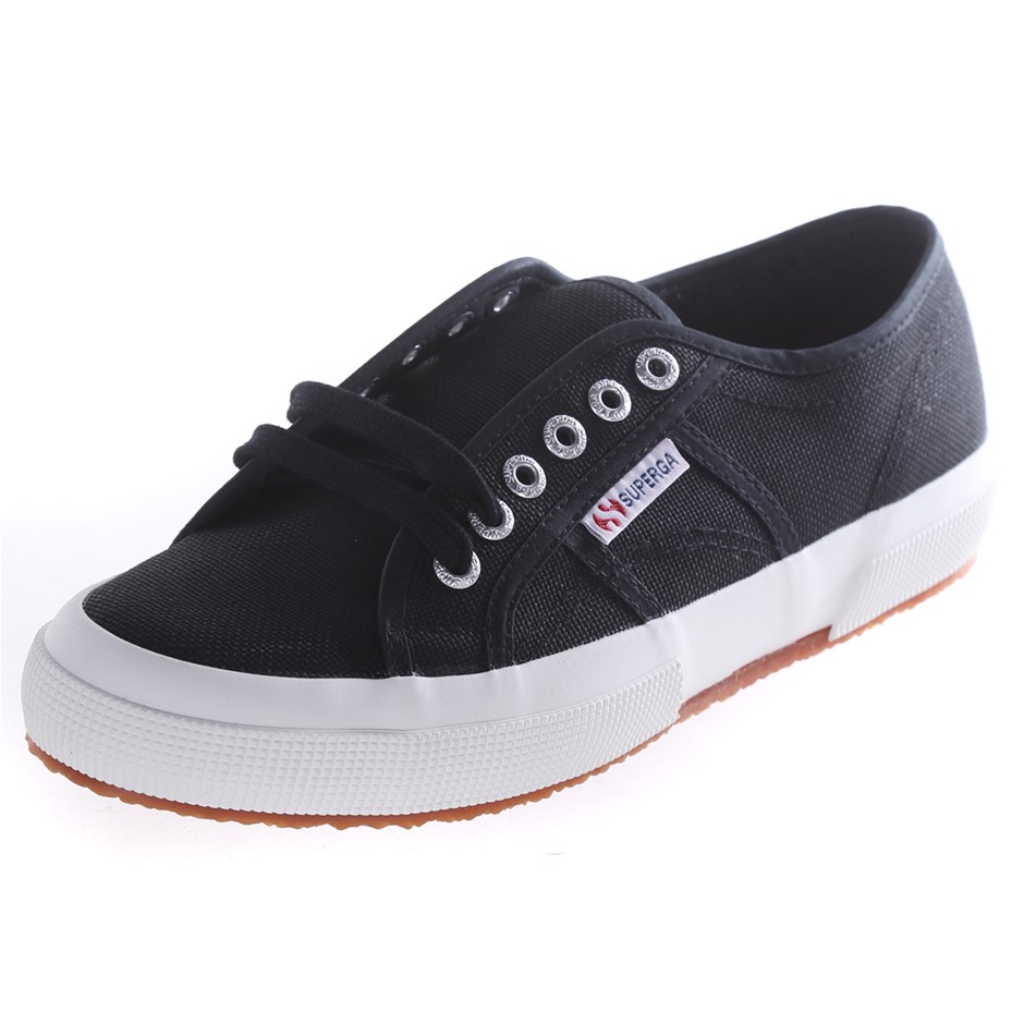 5-6mm White Freshwater, Baroque Pearl Necklace Swarovski® Crystal.