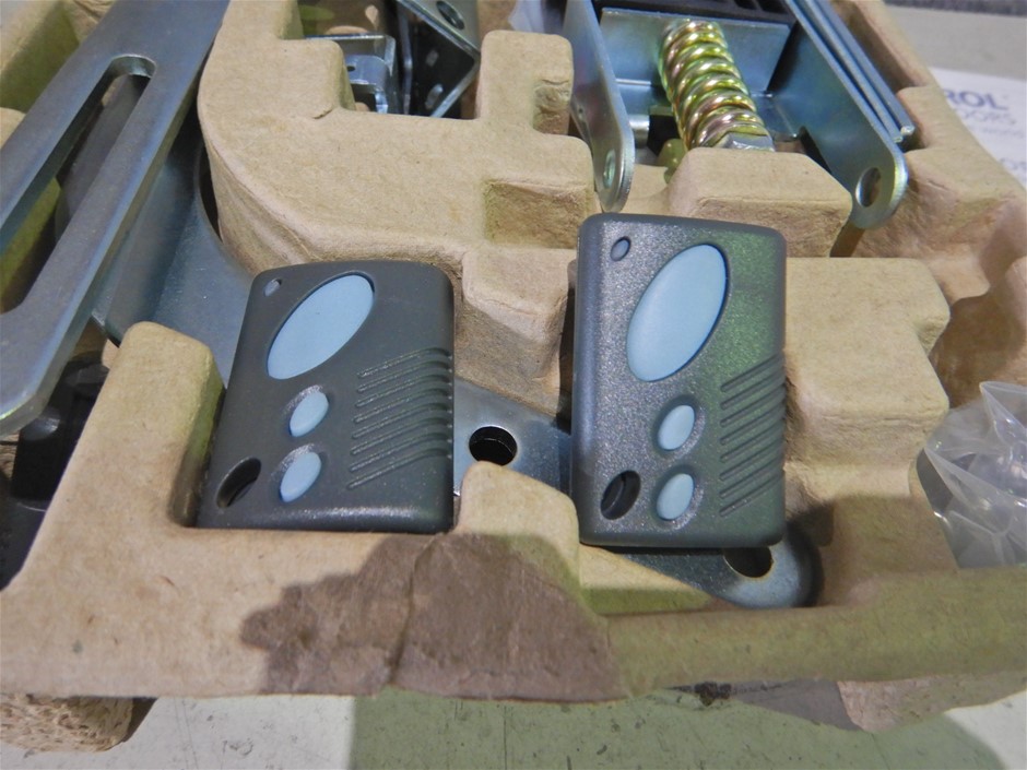 Step Road Blackwing Cabernet Sauvignon 2018 (6x 750mL) McLaren Vale, SA