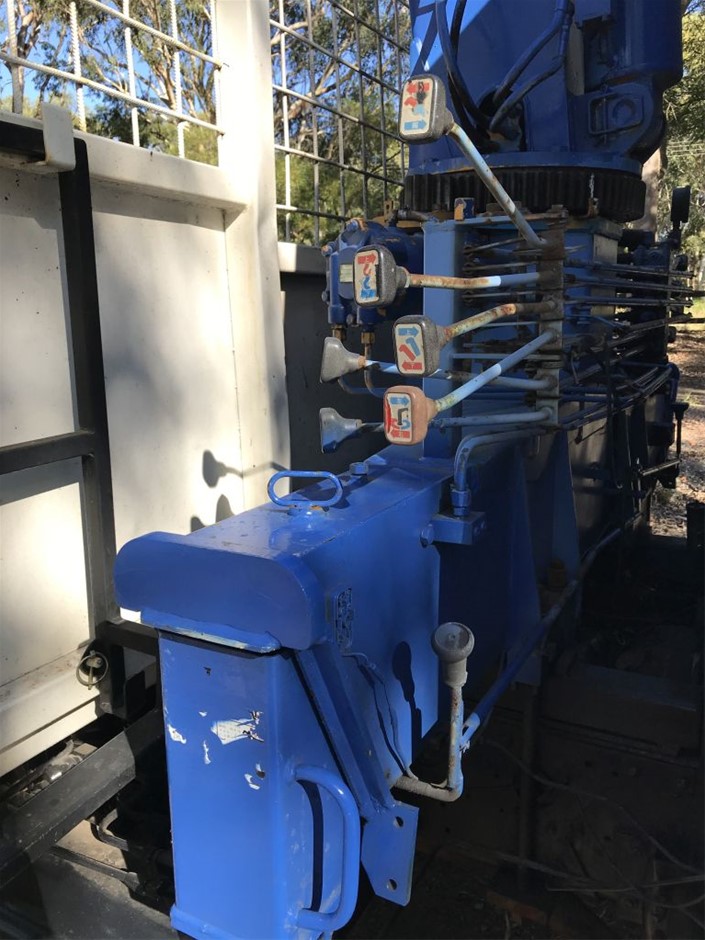 2 x Silver Milk Jug & Sugar Bowl set