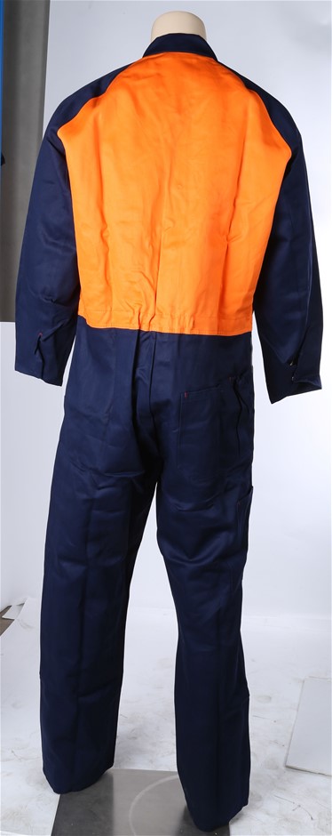 Drop Earrings Featuring 2 Crystals by Swarovski®