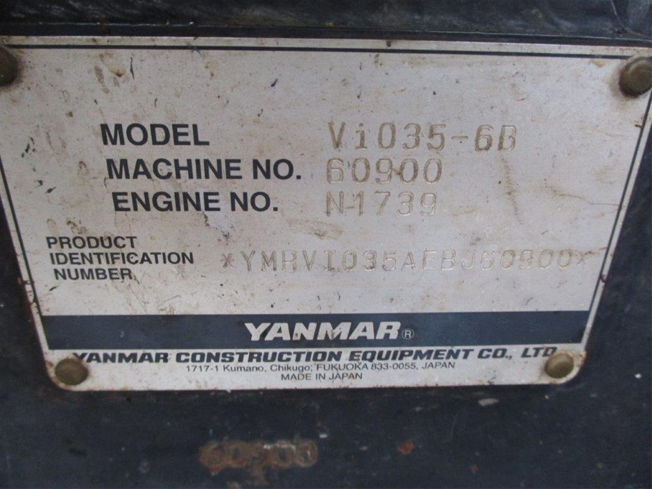 Stunning Rhodium Plated Simulated Diamond Heart Pendant