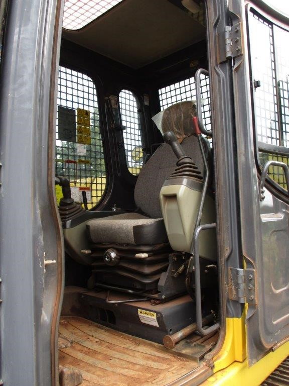 CHAMPION Women's Heritage Slim T-Shirt, Size XS, White, CTA9N.  Buyers Note