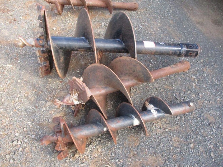 9K WHITE GOLD 1.00ct F VS LAB DIAMOND RADIANT NECKLACE 40-45cm