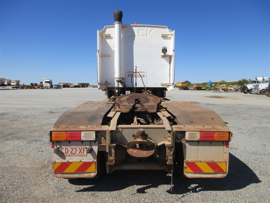 9K WHITE GOLD 0.33ct F VS LAB DIAMOND MARQ DOUBLE RING