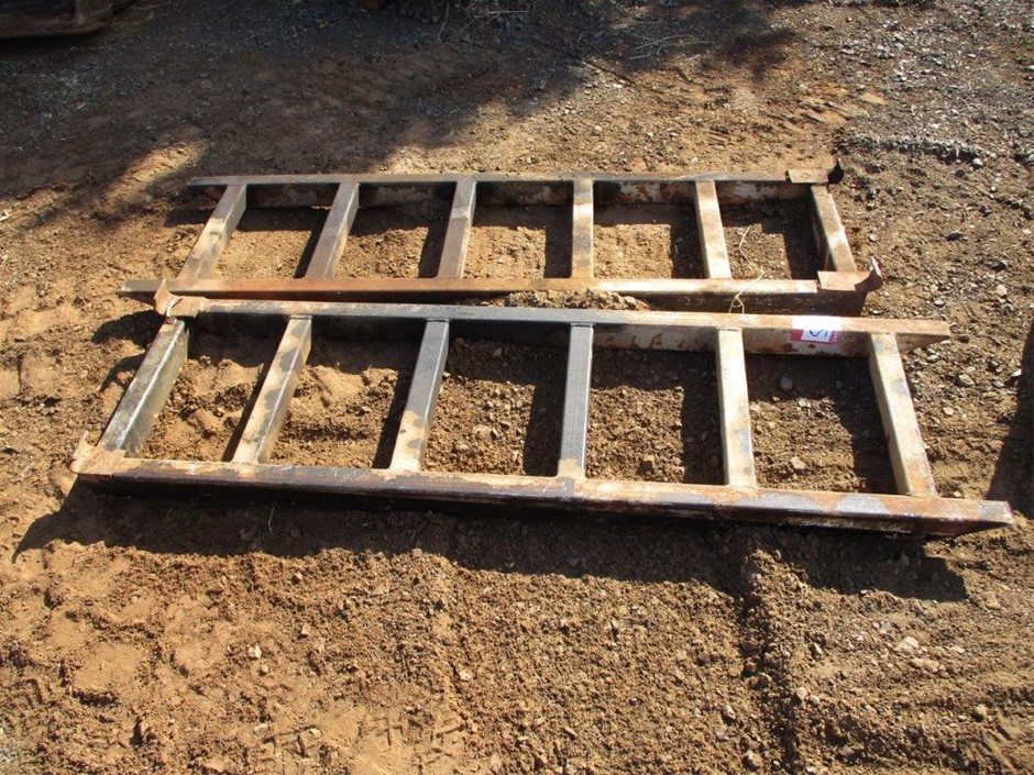 9K WHITE GOLD 0.55ct F VS LAB DIAMOND RADIANT NECKLACE 40-45cm