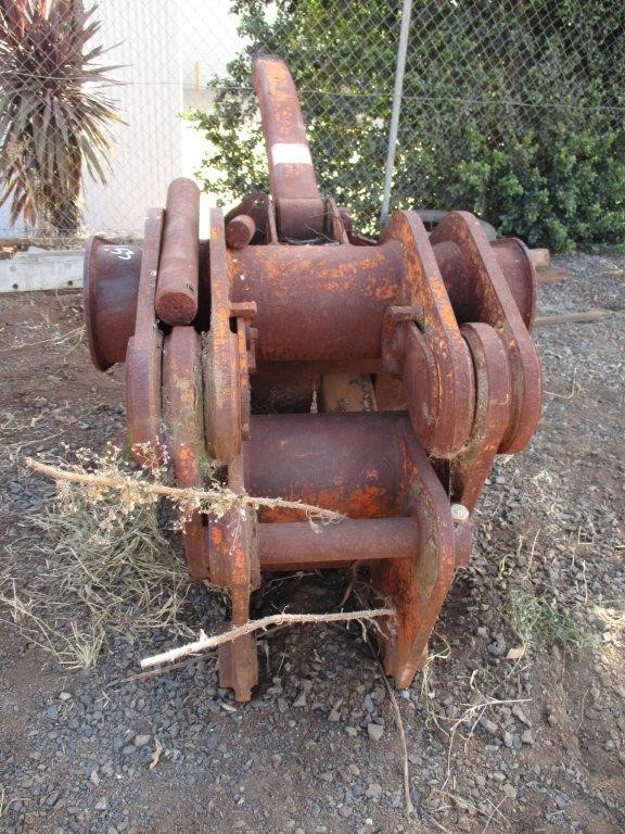 9K WHITE GOLD 0.50ct F VS LAB DIAMOND CROSS NECKLACE 40-45cm