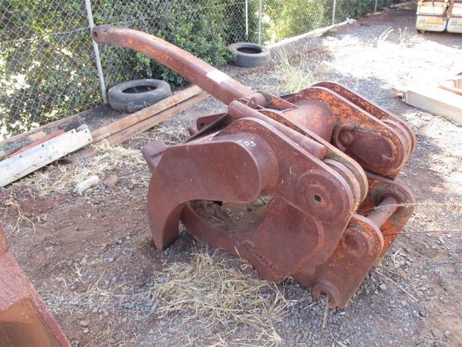 9K YELLOW GOLD 0.50ct F VS LAB DIAMOND CROSS NECKLACE 40-45cm
