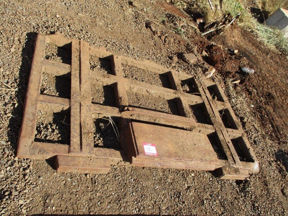 9K WHITE GOLD 0.40ct F VS LAB DIAMOND DAINTY DOUBLE RING