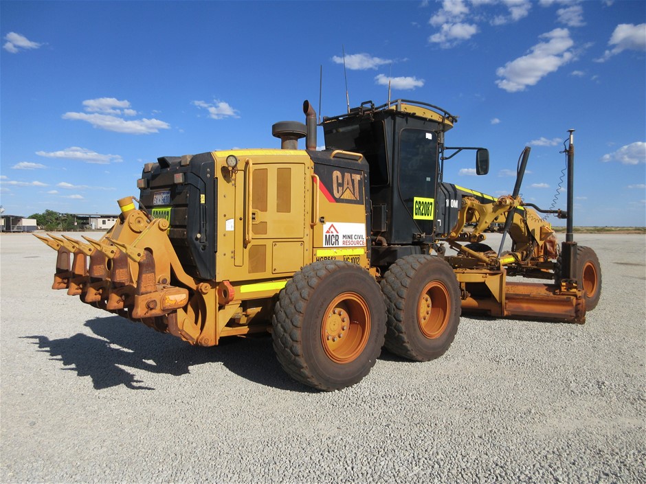 9K YELLOW GOLD 0.50ct F VS LAB DIAMOND CHANNEL SET BAND