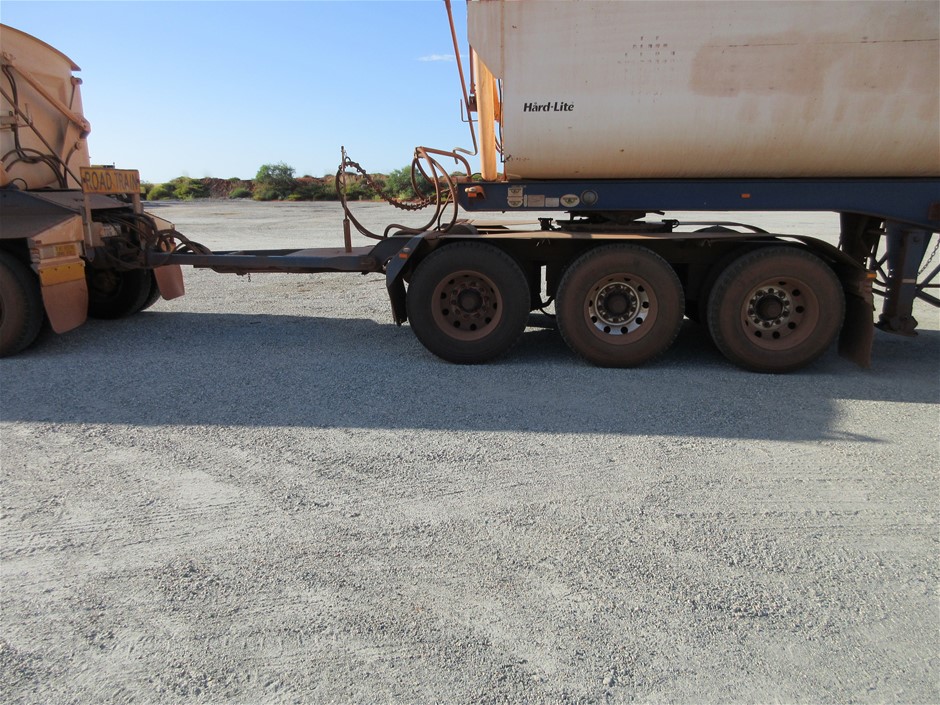 Penfolds Bin 95 Grange Hermitage 1986 Signed by Don Ditter (1x 1.5L Magnum)