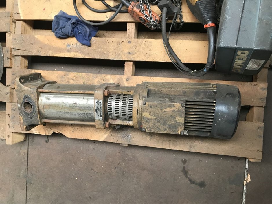 Samsung Model: SRS585HDIS Vertical Fridge/Freezer