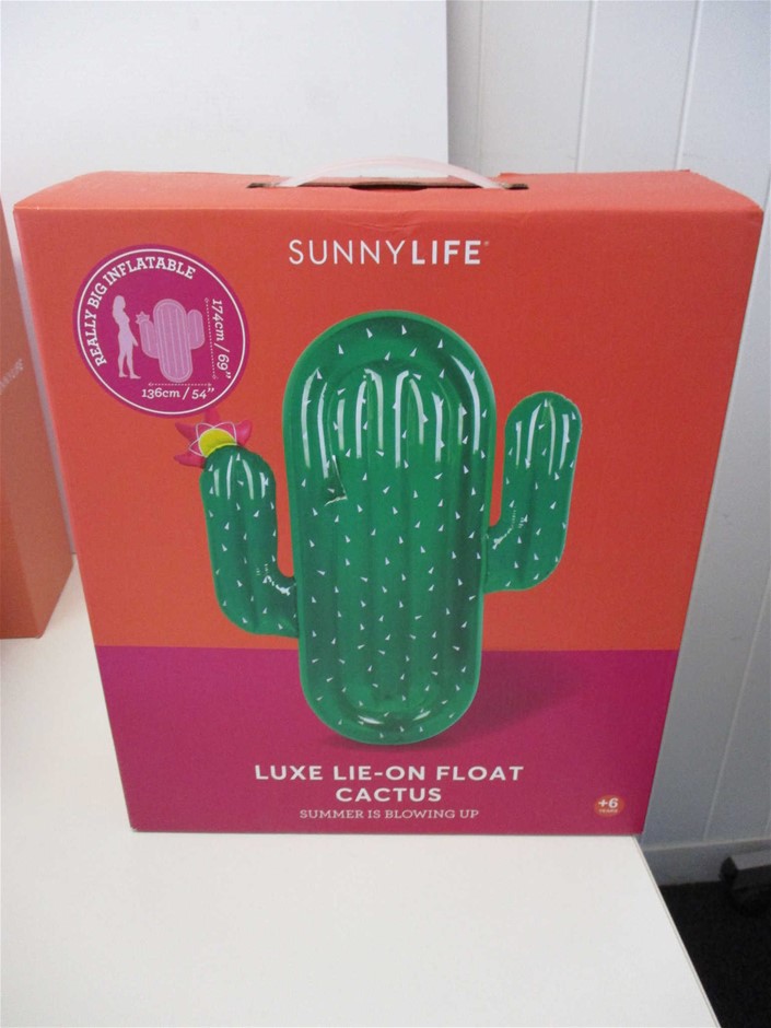 Wolf Blass Yellow Label Shiraz (6x 750mL). SA