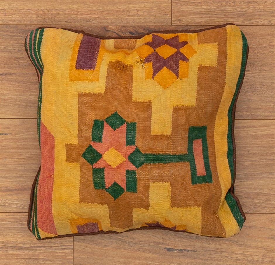 Brokenwood Cricket Pitch Red Cab Blend (6x 750mL).