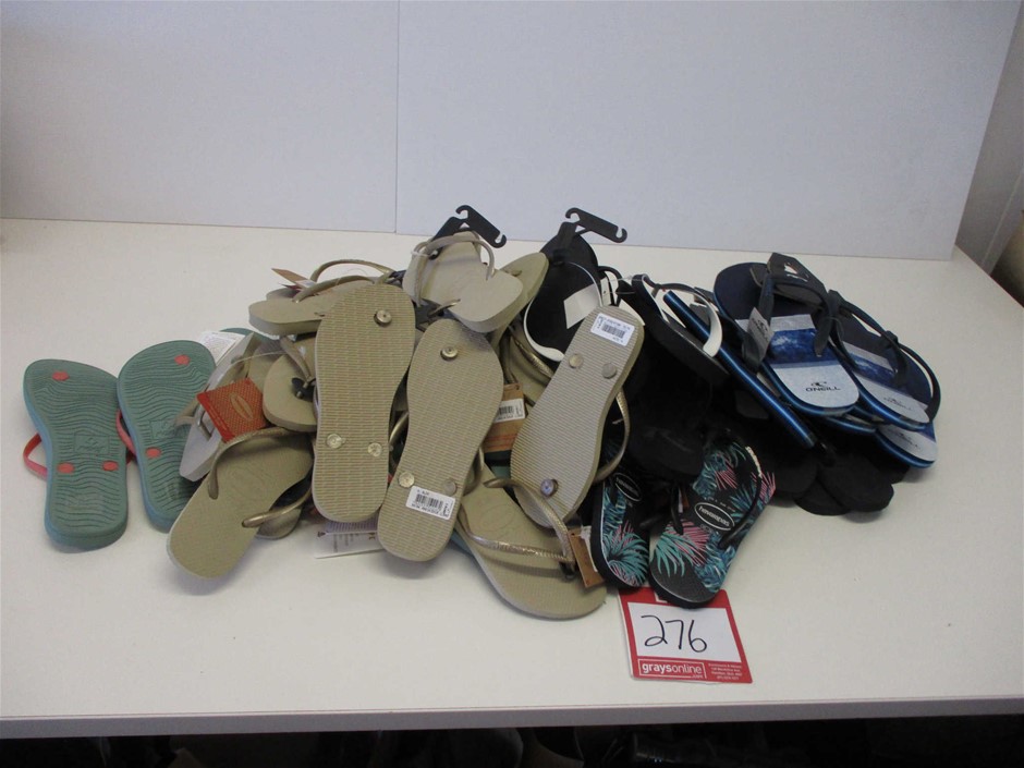 Elephant in the Room Buttery Chardonnay (6x 750mL).