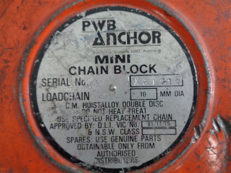 925 Sterling Silver Curb Chain Bracelet