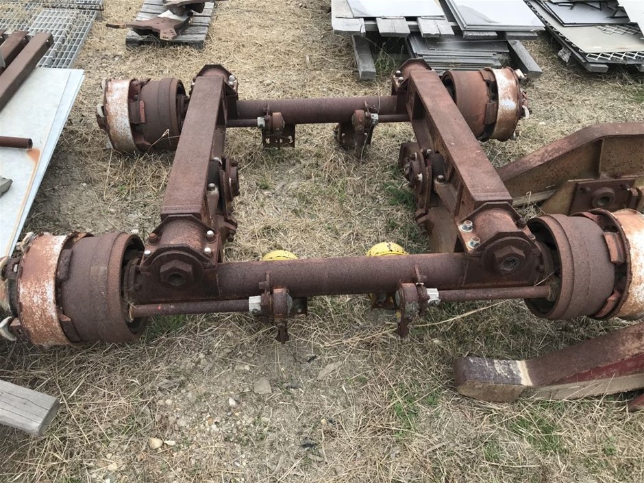 Simulated Diamonds 925 Sterling Silver Band Ring - Size 8