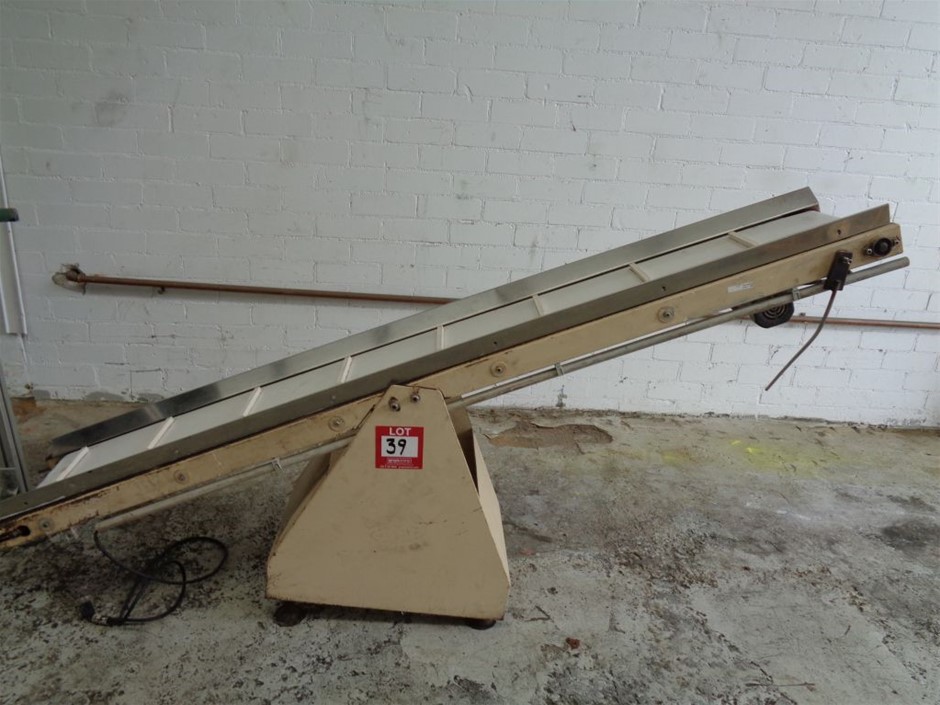 18K Gold-Filled Cuban Link Chain Bracelet, 4MM Wide - 20.3cm