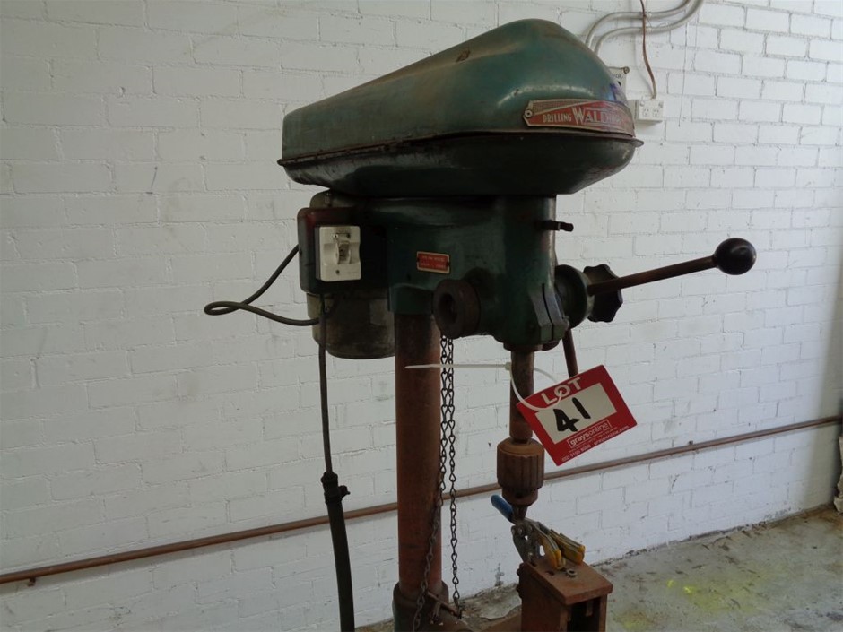 18K Gold-Filled Cuban Chain Bracelet with Simulated Diamonds - 20.3cm