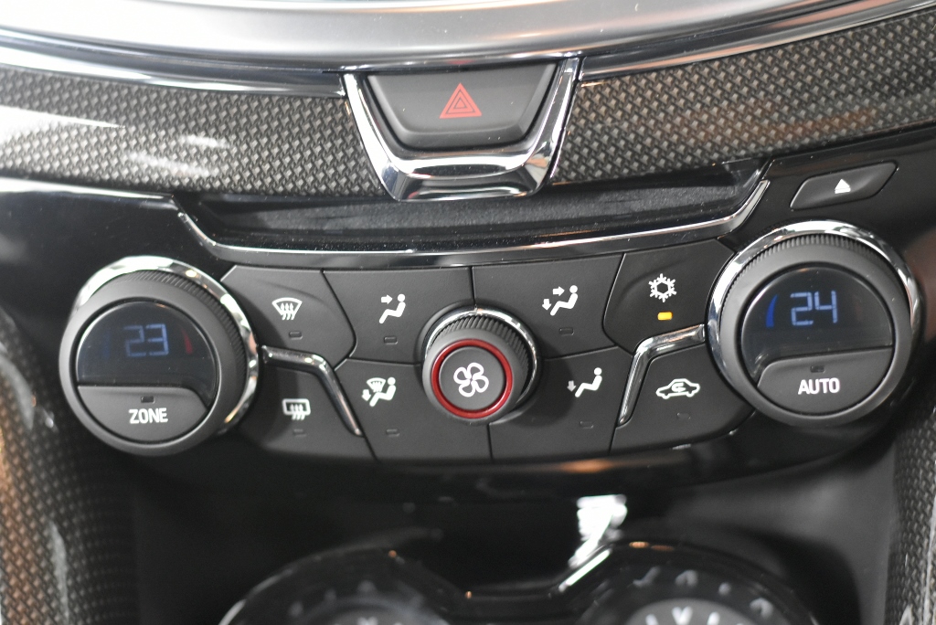 2013 Mitsubishi Mirage ES LA CVT Hatchback