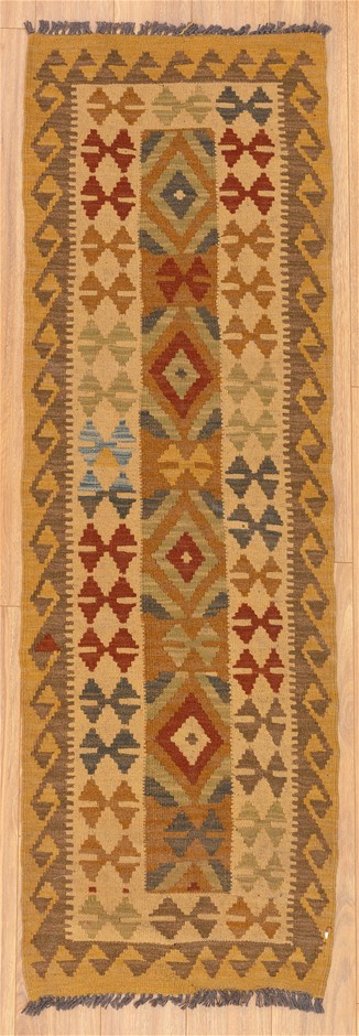 18K Gold-Filled Cuban Bracelet with Simulated Diamond Clasp, 8MM -  19cm