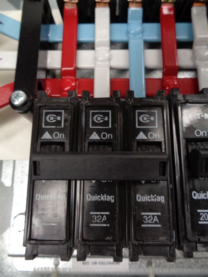 SWISSGEAR 1900 ScanSmart Laptop Backpack, 19 Inch, Blue. NB: Stitching undo