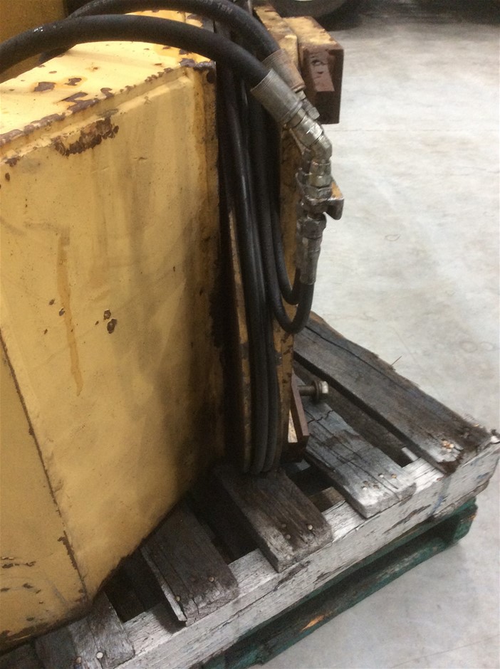 Hydraulic Rotating Grapple Attachment To Suit 5-10T Excavators(Unused),