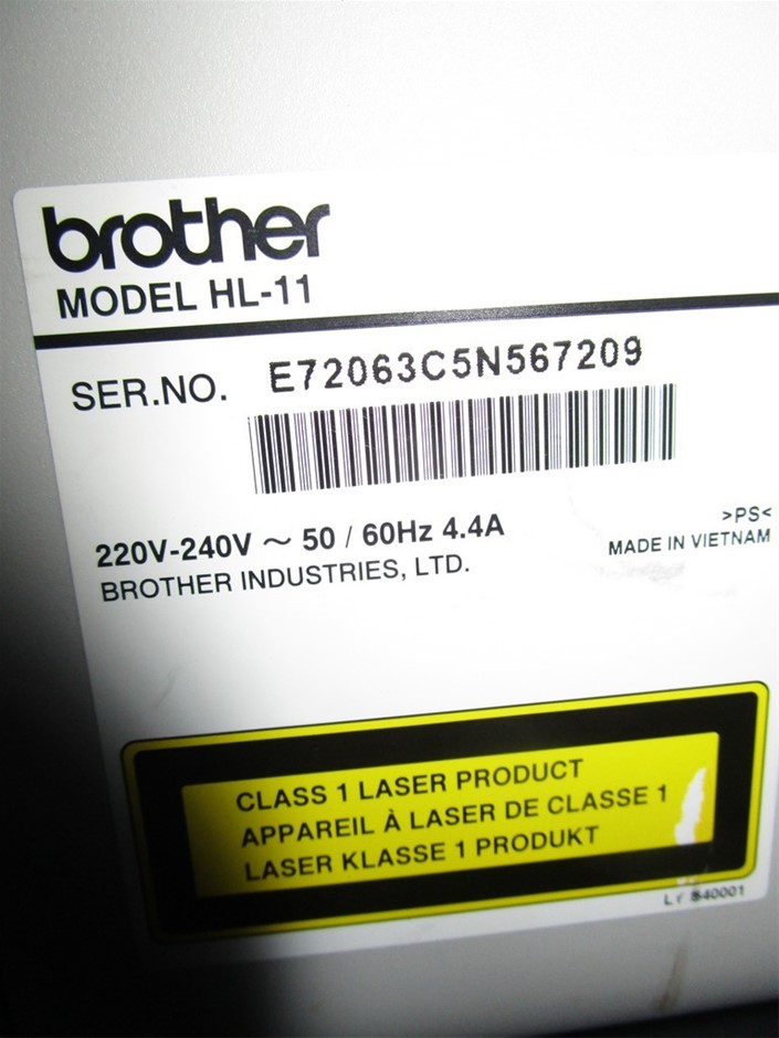 0.12 carat white round 4 diamond