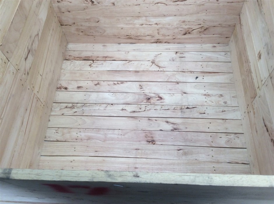 2012- 1 Ounce "Year Of The Dragon" Coin Finished in 999 Fine Silver